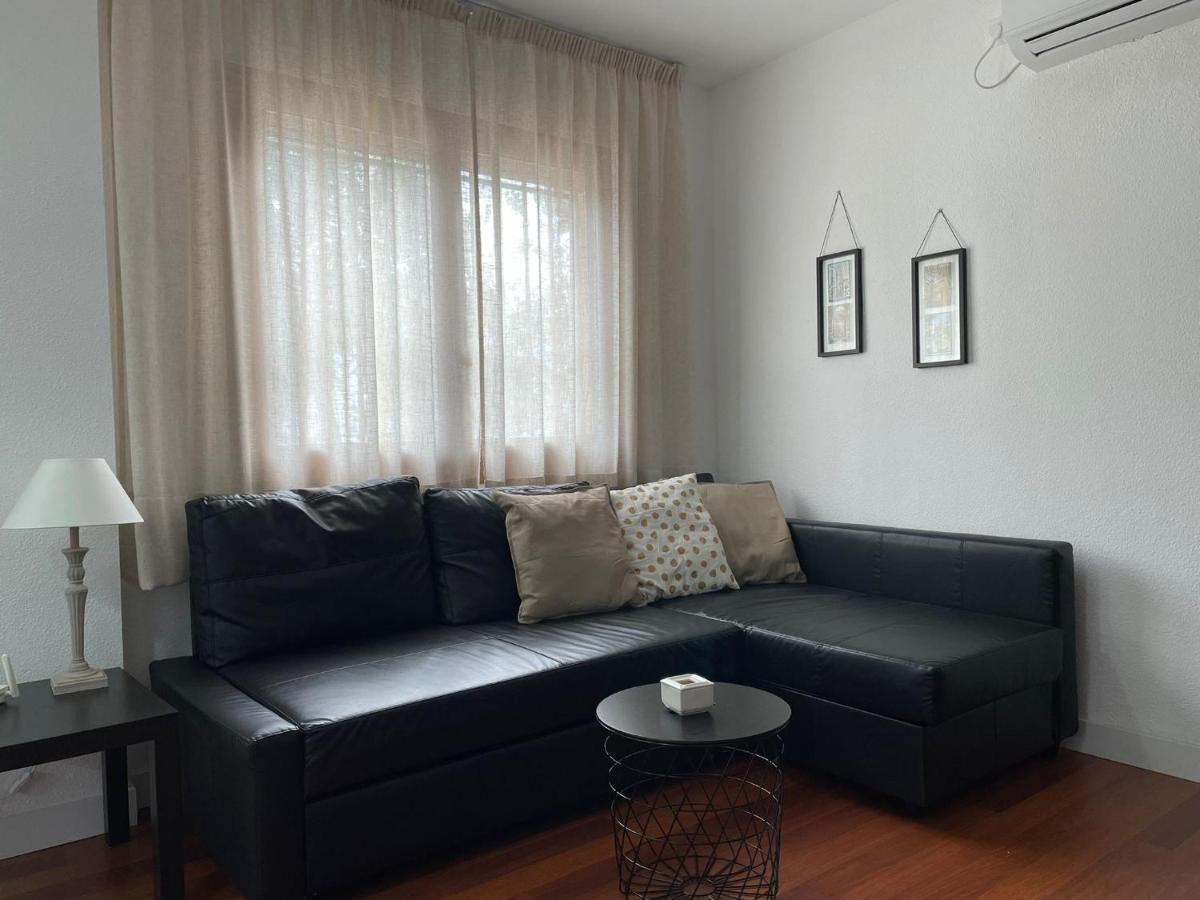 Apartamento Paseo De La Rivera Cordova Esterno foto