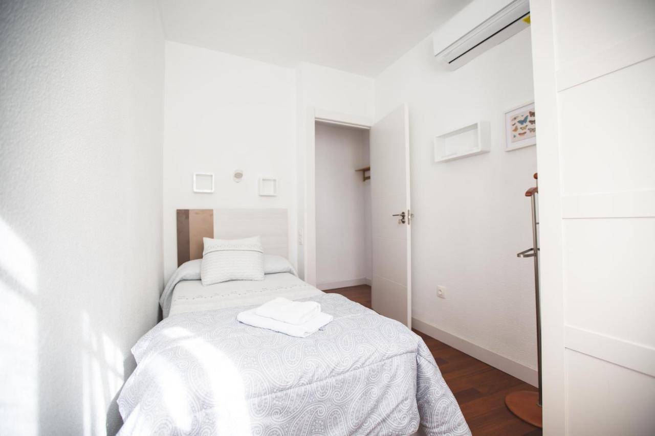 Apartamento Paseo De La Rivera Cordova Esterno foto