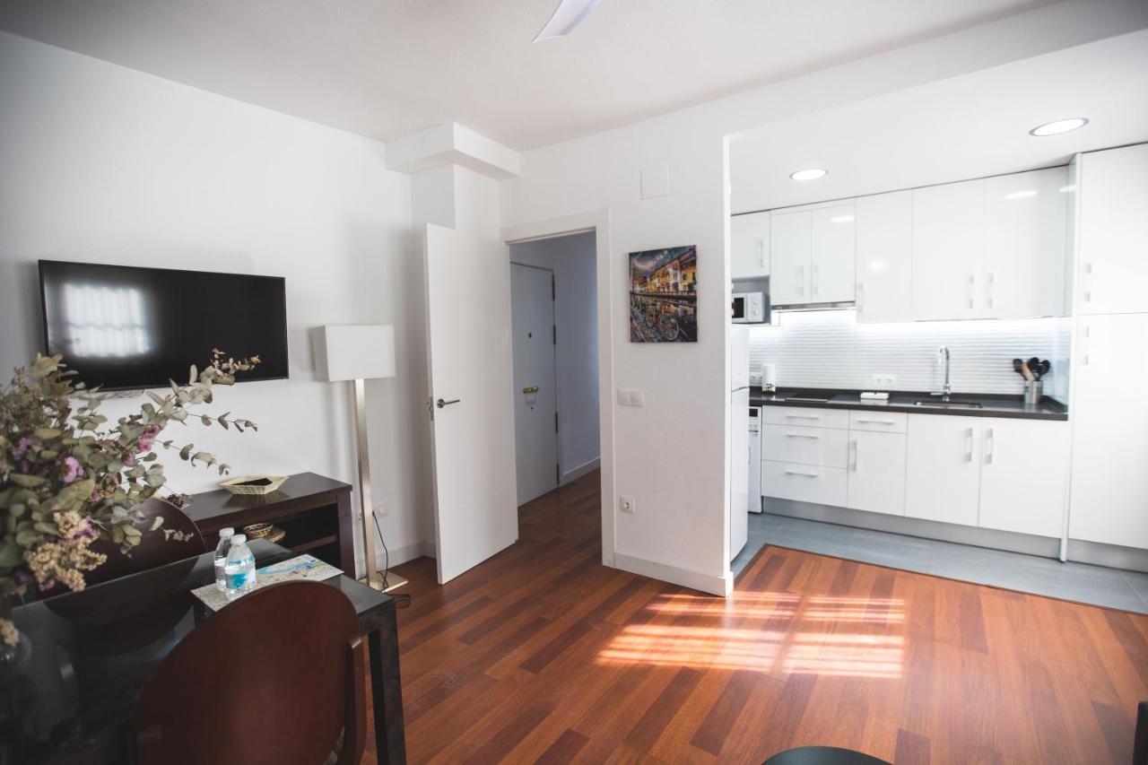 Apartamento Paseo De La Rivera Cordova Esterno foto